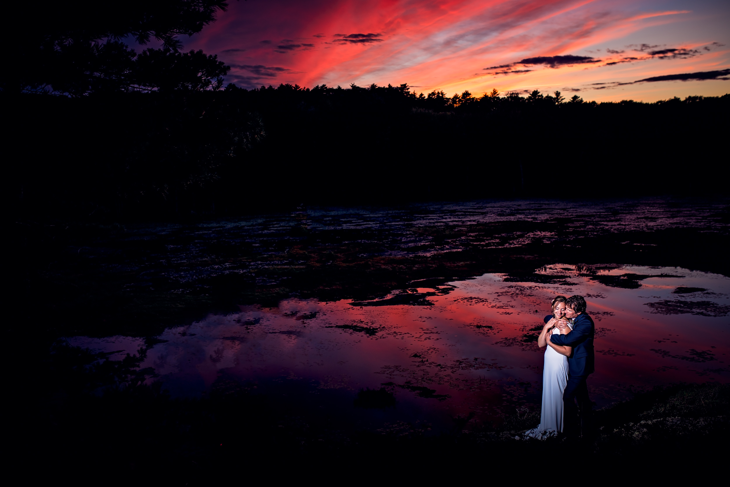 maine wedding photography_bride and groom portraits_vinatage car-75.jpg